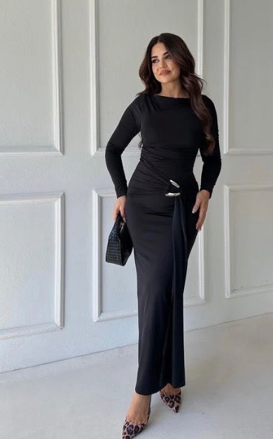 Long belted dress